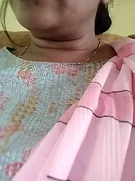 Snapshot of Monika_Telugu_Girl chatting on February 10, 2026, 10:58 am Monika Telugu Girl online show from February 10, 2026, 10:58 am