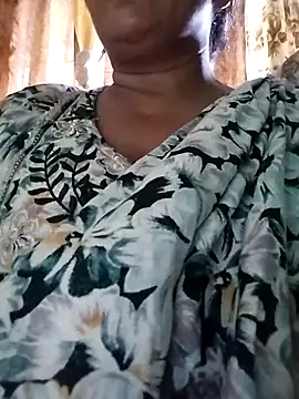 Snapshot of Monika_Telugu_Girl chatting on December 18, 2025, 9:47 am Monika Telugu Girl online show from December 18, 2025, 9:47 am