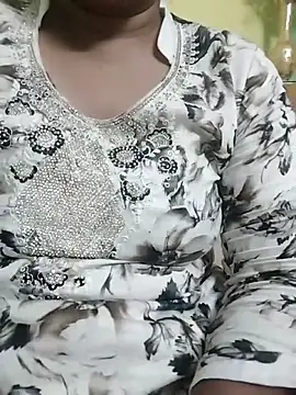 Snapshot of Monika_Telugu_Girl chatting on December 20, 2025, 7:17 pm Monika Telugu Girl online show from December 20, 2025, 7:17 pm