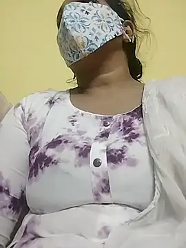 Snapshot of Monika_Telugu_Girl chatting on January 7, 2026, 7:30 pm Monika Telugu Girl online show from January 7, 2026, 7:30 pm