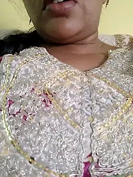 Snapshot of Monika_Telugu_Girl chatting on January 6, 2026, 8:18 am Monika Telugu Girl online show from January 6, 2026, 8:18 am