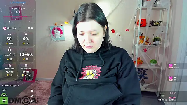 Snapshot of Michele_Greenn chatting on November 1, 2025, 1:12 am Michele Greenn online show from November 1, 2025, 1:12 am