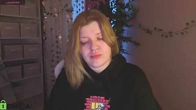 Michele Greenn online show from March 15, 2026, 1:01 am