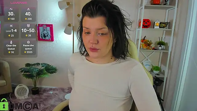 Snapshot of Michele_Greenn chatting on November 23, 2025, 5:01 pm Michele Greenn online show from November 23, 2025, 5:01 pm