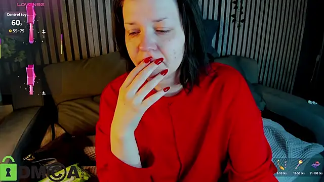 Snapshot of Michele_Greenn chatting on December 14, 2025, 1:45 am Michele Greenn online show from December 14, 2025, 1:45 am