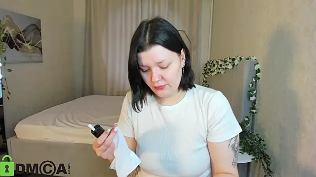 Snapshot of Michele_Greenn chatting on November 15, 2025, 3:32 am Michele Greenn online show from November 15, 2025, 3:32 am