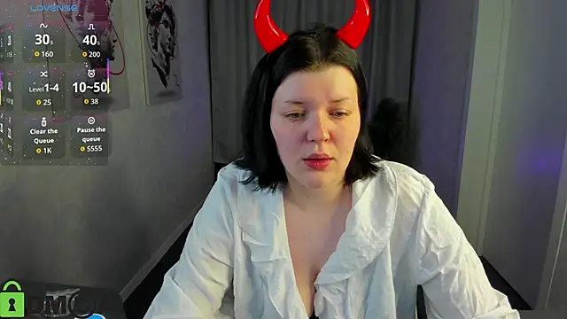 Snapshot of Michele_Greenn chatting on October 22, 2025, 1:05 am Michele Greenn online show from October 22, 2025, 1:05 am