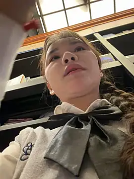 Adora188 online show from December 1, 2025, 6:14 am