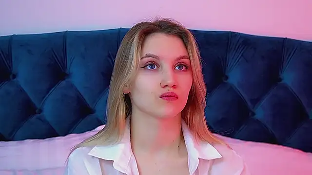 StacyEvances online show from March 9, 2026, 6:33 pm