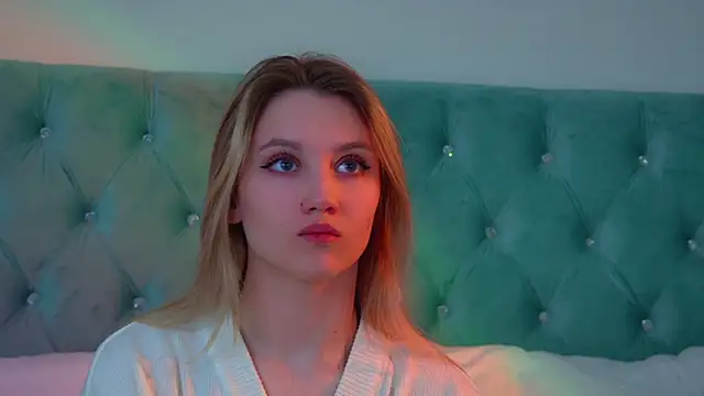 StacyEvances online show from March 22, 2026, 6:09 pm