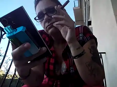 SparklesB1tch online show from November 22, 2025, 11:25 pm