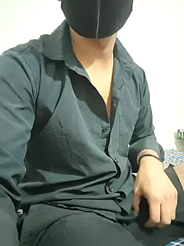  urr daddy online show from October 31, 2025, 7:21 pm