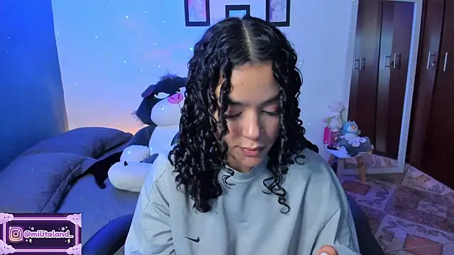 milita houston online show from October 30, 2025, 4:26 pm