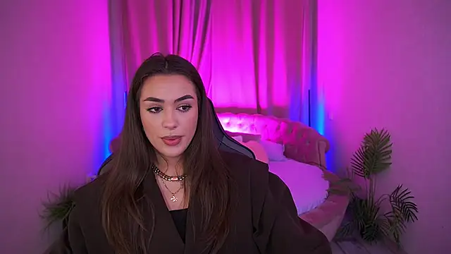 Snapshot of EricaSin chatting on November 11, 2025, 2:34 pm EricaSin online show from November 11, 2025, 2:34 pm