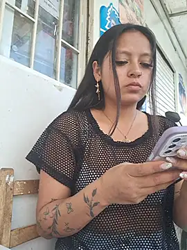 Snapshot of LunaHot_777 chatting on November 21, 2025, 6:29 pm LunaHot 777 online show from November 21, 2025, 6:29 pm