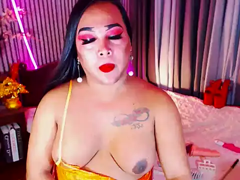 CumFactoryLuna online show from January 6, 2026, 12:47 am