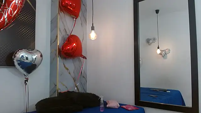 Snapshot of HannaHot_69 chatting on February 19, 2026, 1:30 pm HannaHot 69 online show from February 19, 2026, 1:30 pm