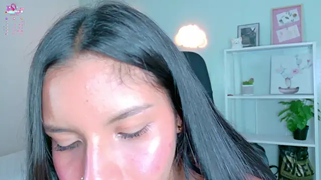 Snapshot of SamaGrey__ chatting on September 21, 2025, 12:10 pm SamaGrey online show from September 21, 2025, 12:10 pm