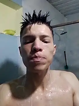 Snapshot of elinnki chatting on October 20, 2025, 6:41 pm elinnki online show from October 20, 2025, 6:41 pm