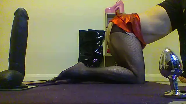 unforgettable dirty slut online show from March 31, 2026, 8:55 pm