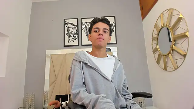 Snapshot of owen__johnson chatting on October 13, 2025, 11:45 am owen johnson online show from October 13, 2025, 11:45 am