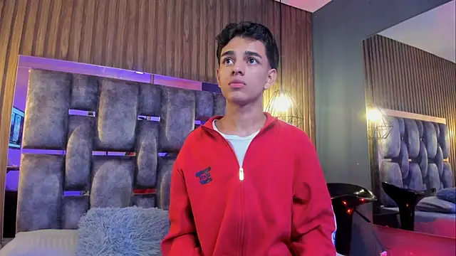 Snapshot of owen__johnson chatting on February 2, 2026, 11:53 am owen johnson online show from February 2, 2026, 11:53 am