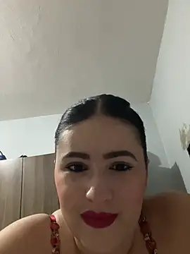 Snapshot of IvettSt_ chatting on July 19, 2026, 4:21 am IvettSt online show from July 19, 2026, 4:21 am