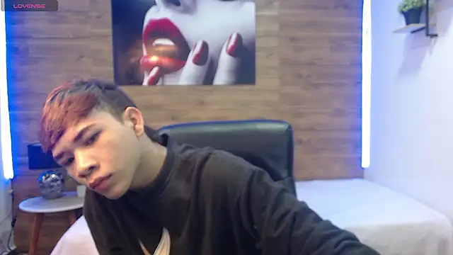 nathanclay online show from February 5, 2026, 3:13 am