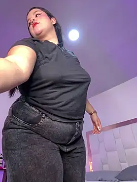 Snapshot of SamanthaDiamonds_ chatting on September 14, 2025, 10:54 pm SamanthaDiamonds online show from September 14, 2025, 10:54 pm