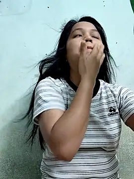 Snapshot of BabySweet-18 chatting on March 22, 2026, 10:28 am BabySweet-18 online show from March 22, 2026, 10:28 am