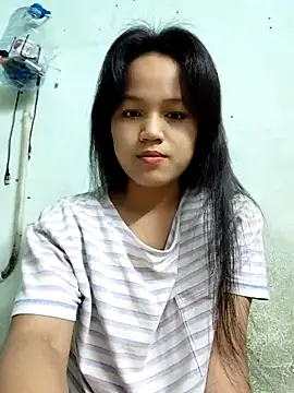 Snapshot of BabySweet-18 chatting on April 2, 2026, 7:15 am BabySweet-18 online show from April 2, 2026, 7:15 am