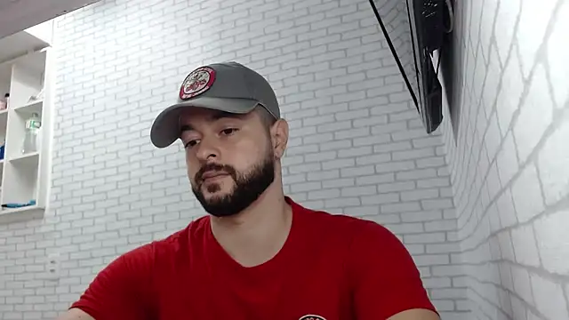 BombeiroHotx online show from December 5, 2025, 7:34 pm