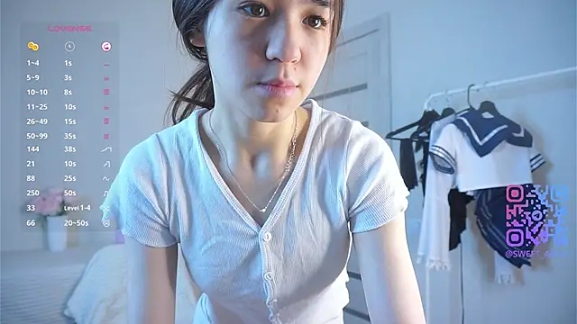 Snapshot of DarleneBendell chatting on October 11, 2025, 6:14 am DarleneBendell online show from October 11, 2025, 6:14 am
