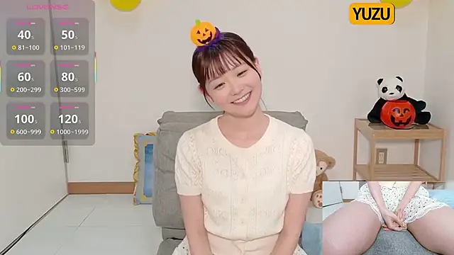 Snapshot of yuzukichi_jp chatting on October 14, 2025, 4:13 am yuzukichi jp online show from October 14, 2025, 4:13 am