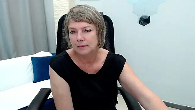 Snapshot of Pion_01 chatting on September 25, 2025, 5:02 am Pion 01 online show from September 25, 2025, 5:02 am