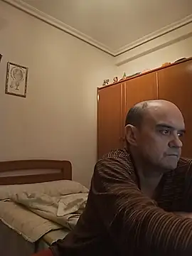 geli45 online show from March 9, 2026, 10:24 pm