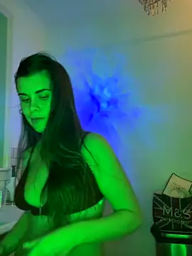 AlitaNova online show from September 17, 2025, 8:11 pm