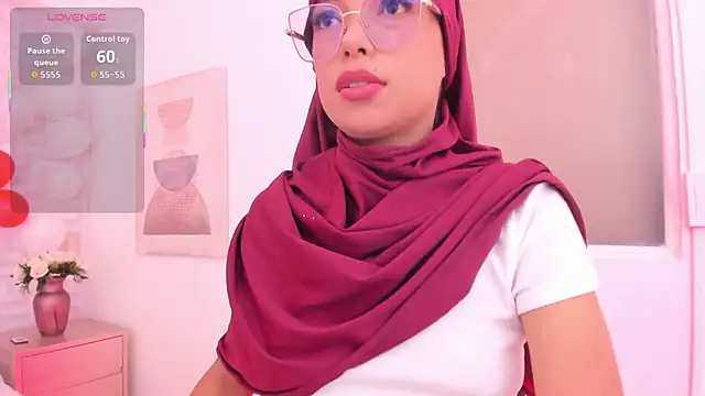 Snapshot of naishaa_ chatting on February 12, 2026, 7:46 pm naishaa online show from February 12, 2026, 7:46 pm