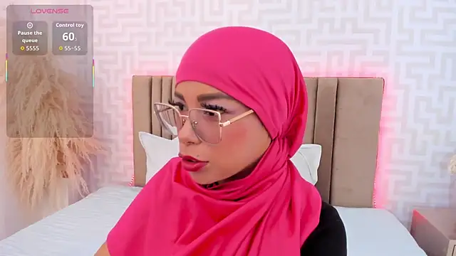 Snapshot of naishaa_ chatting on June 16, 2026, 5:13 pm naishaa online show from June 16, 2026, 5:13 pm