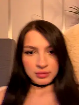 AlanaHurd online show from October 19, 2025, 2:53 pm