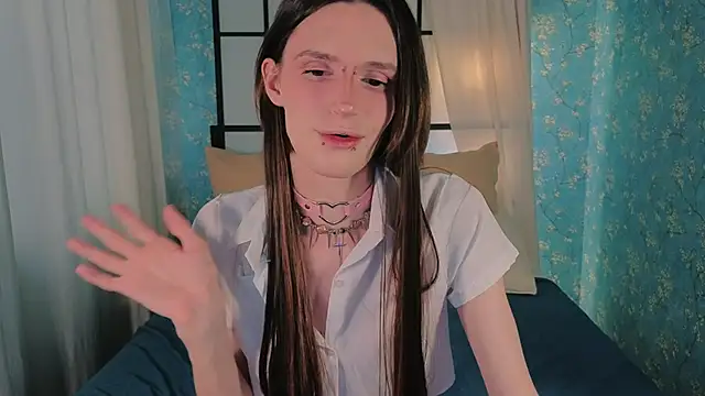 Snapshot of madi_snow chatting on February 19, 2026, 12:13 pm madi snow online show from February 19, 2026, 12:13 pm