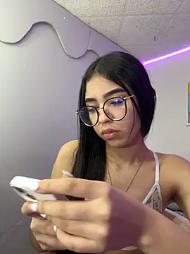 Snapshot of _Alix_7 chatting on September 11, 2025, 1:49 am Alix 7 online show from September 11, 2025, 1:49 am