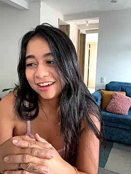 Lily June online show from September 26, 2025, 3:30 pm