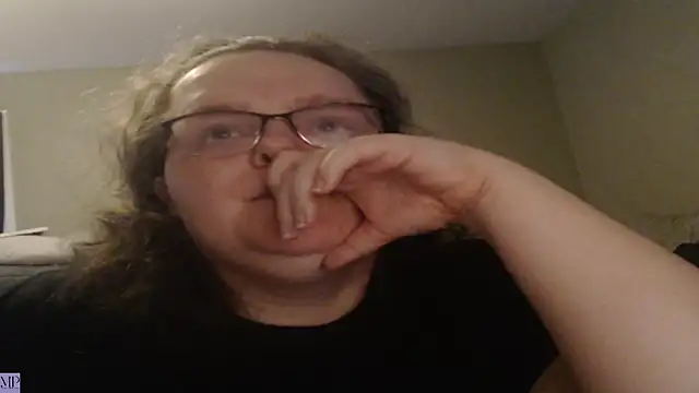 Snapshot of TheMistyPrice chatting on November 3, 2025, 12:53 pm TheMistyPrice online show from November 3, 2025, 12:53 pm