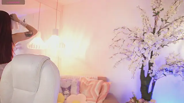 Snapshot of JadeSummerr chatting on November 20, 2025, 11:44 am JadeSummerr online show from November 20, 2025, 11:44 am