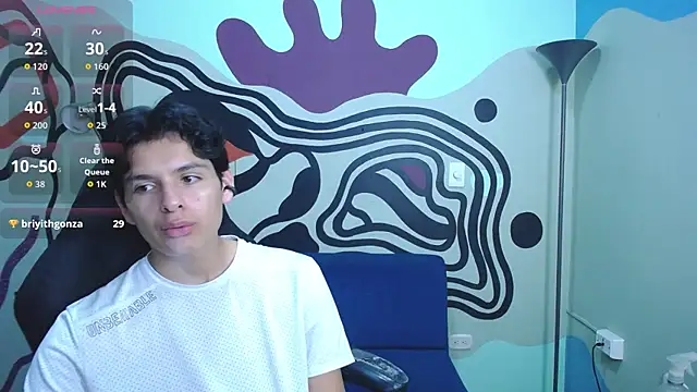 Luca vega online show from November 28, 2025, 4:45 am