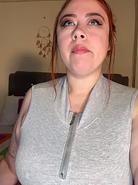 maddy Bloomm online show from February 12, 2026, 4:51 pm