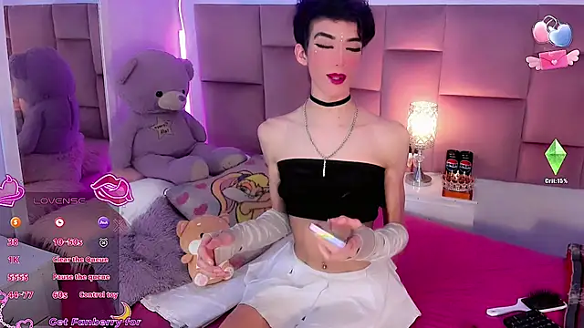 Baby FenixTS online show from November 27, 2025, 9:48 pm