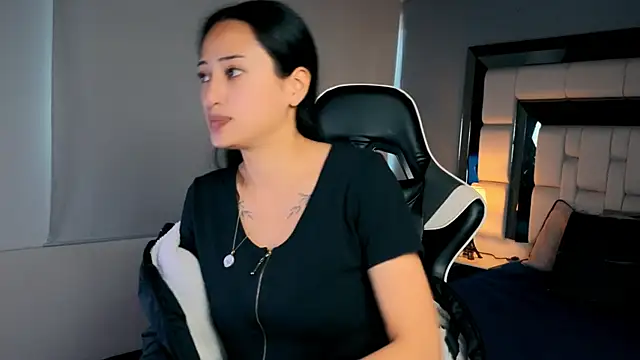 Adhara7 online show from April 22, 2026, 8:04 pm