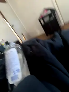 PrettyBabriexox online show from October 8, 2025, 7:47 pm